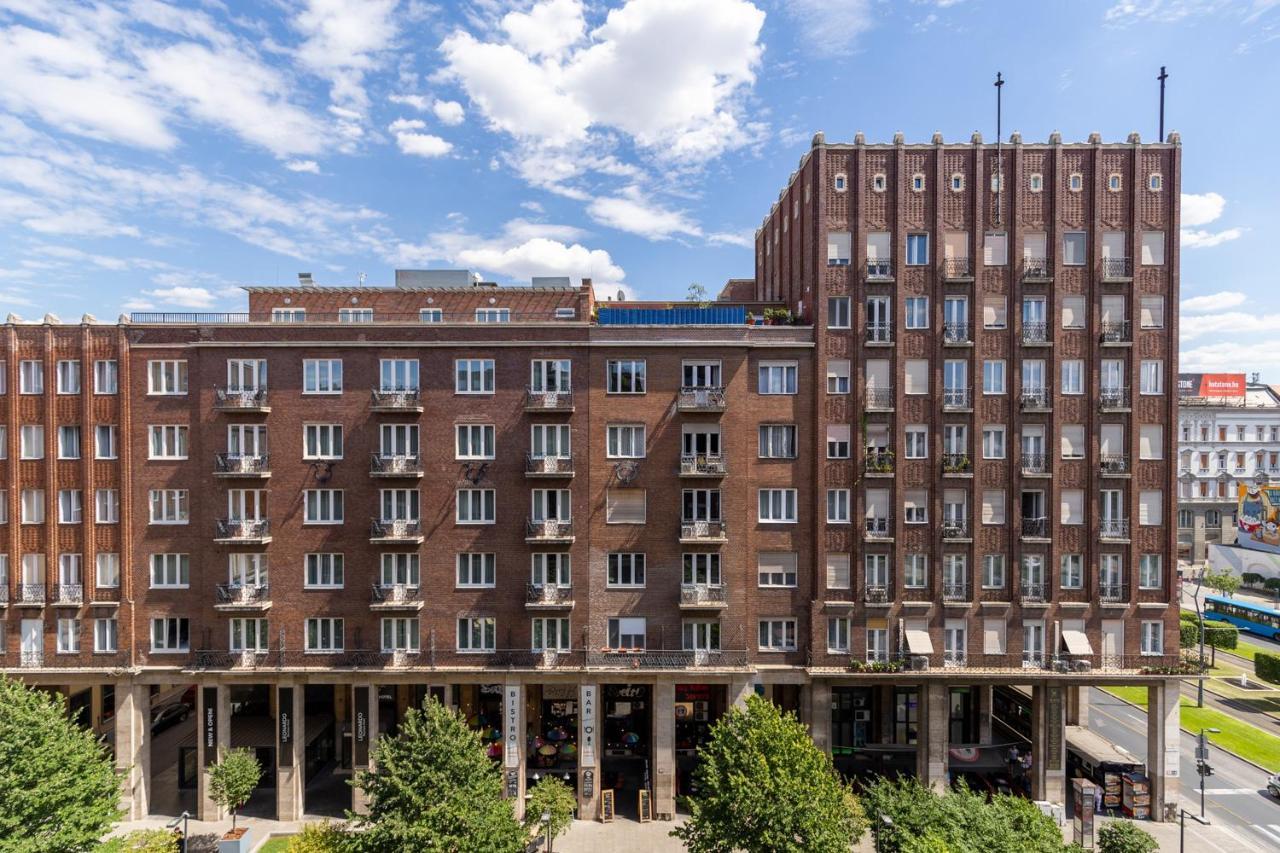 The Palm Springs Apartment Budapest Exteriör bild